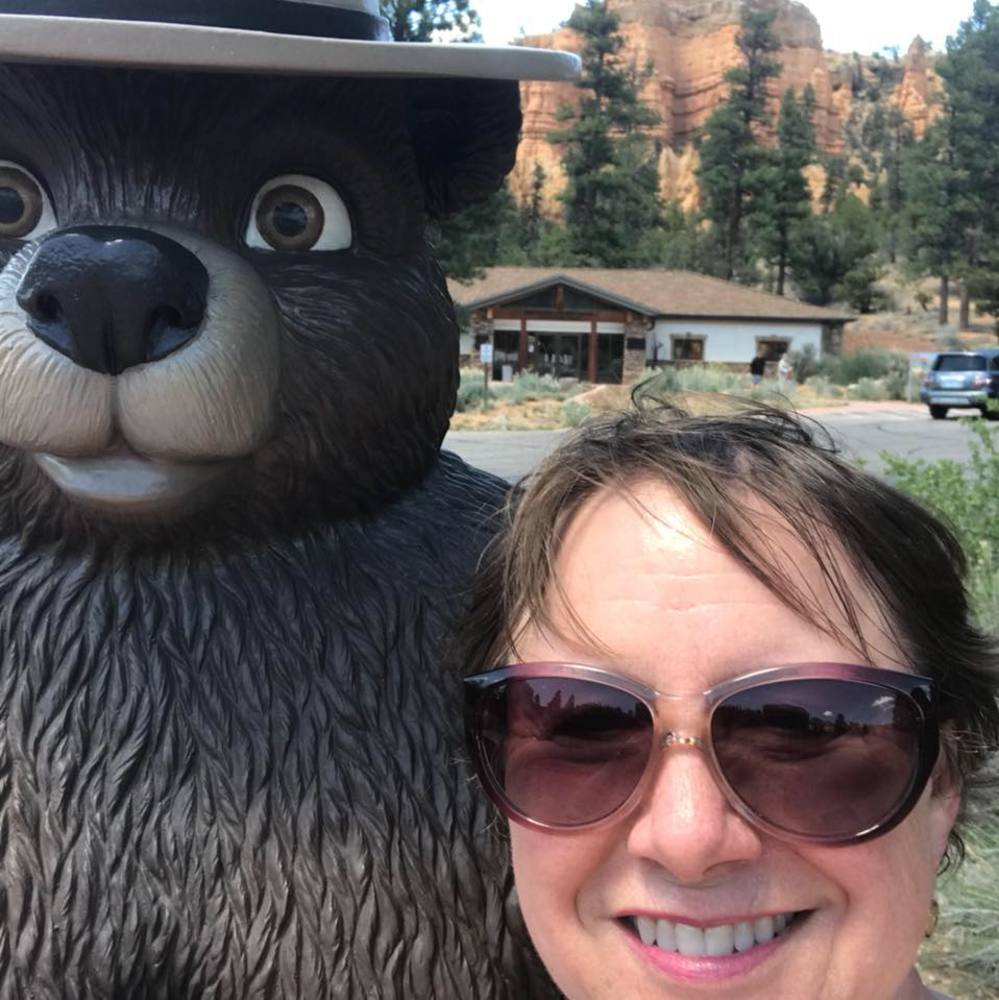 Meet your Posher, Pam